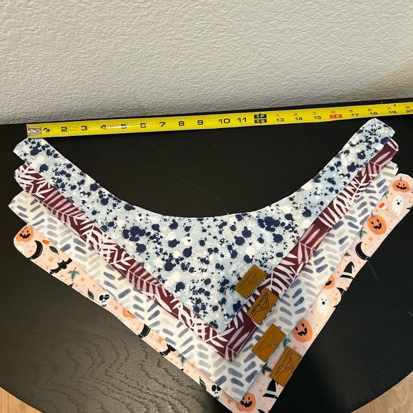4 Remy + Roo Dog Bandanas Small - Picture 3 of 4